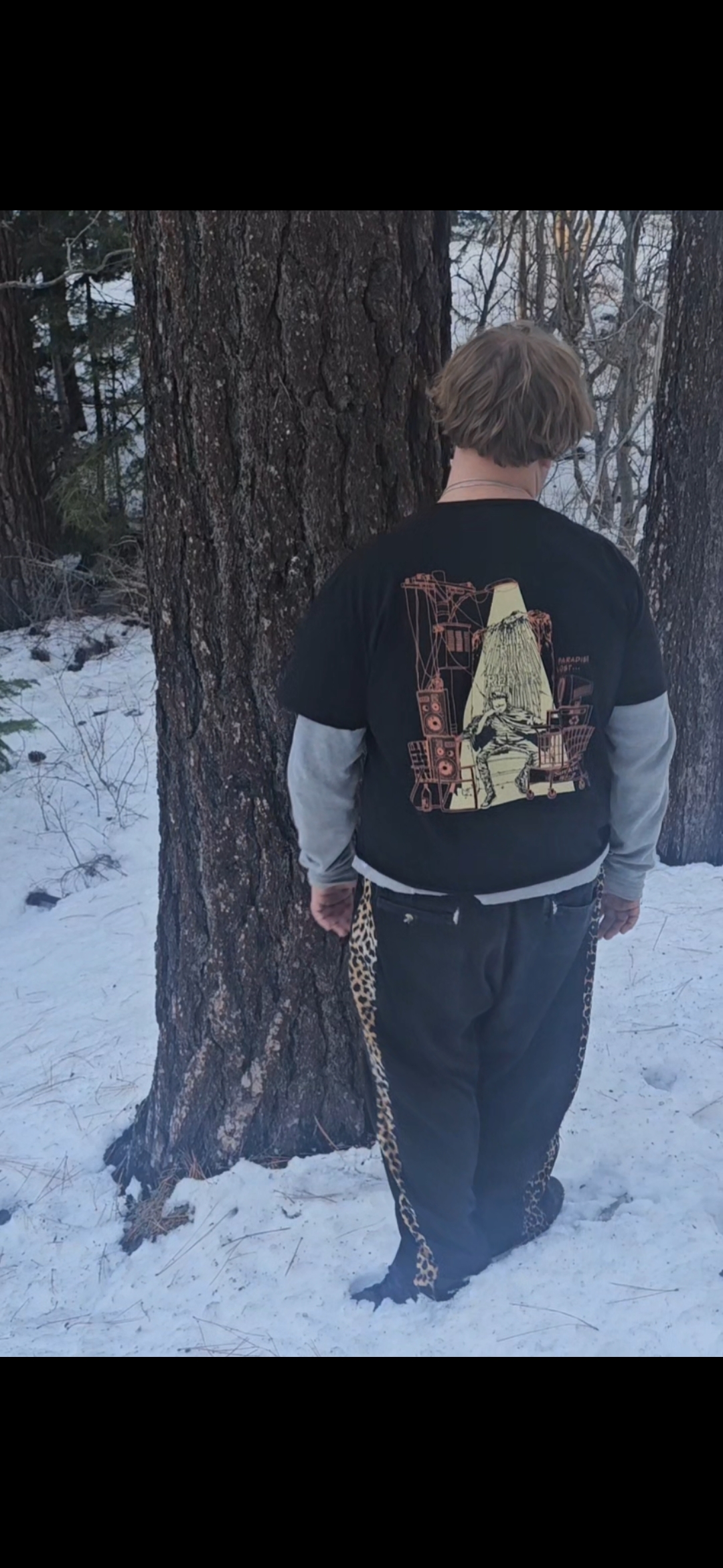 Tuck Ross Jeans — build photo